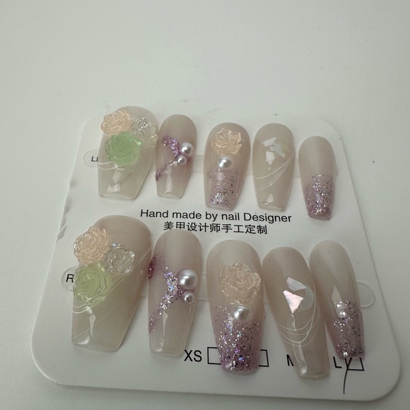 Handmade press on nails bundle of four sets size large - Picture 3 of 13